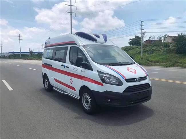国六福特V362救护车带医疗设备​，出厂配置详细高清图