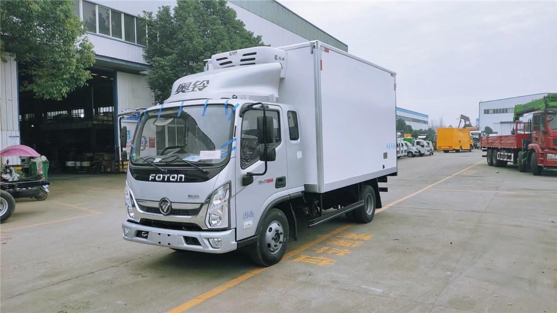 国六福田奥铃速运一排半3.7米冷藏车疫苗运输车