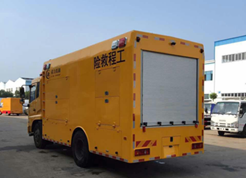 皮卡式燃气应急抢险车_UPS应急电源车_东风天龙200KW电源车