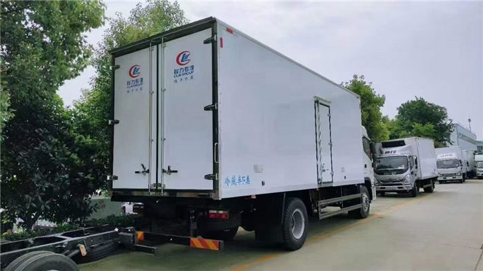国六江淮格尔发A6L 6.8米冷藏车