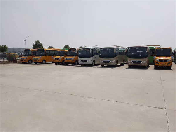 邯郸市19座客运客车 19座中巴客车 出口客车 客车出口 29座客车配件