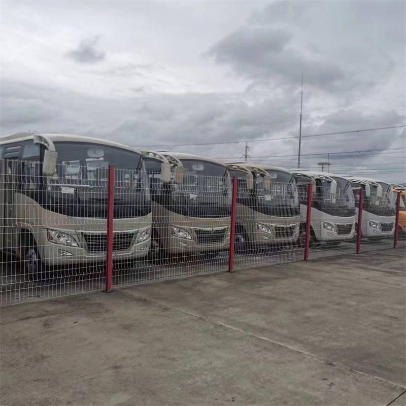 西双版纳村村通客运客车 出口客车 客车玻璃 客车配件 东风客车 19座客车 9座客车分期